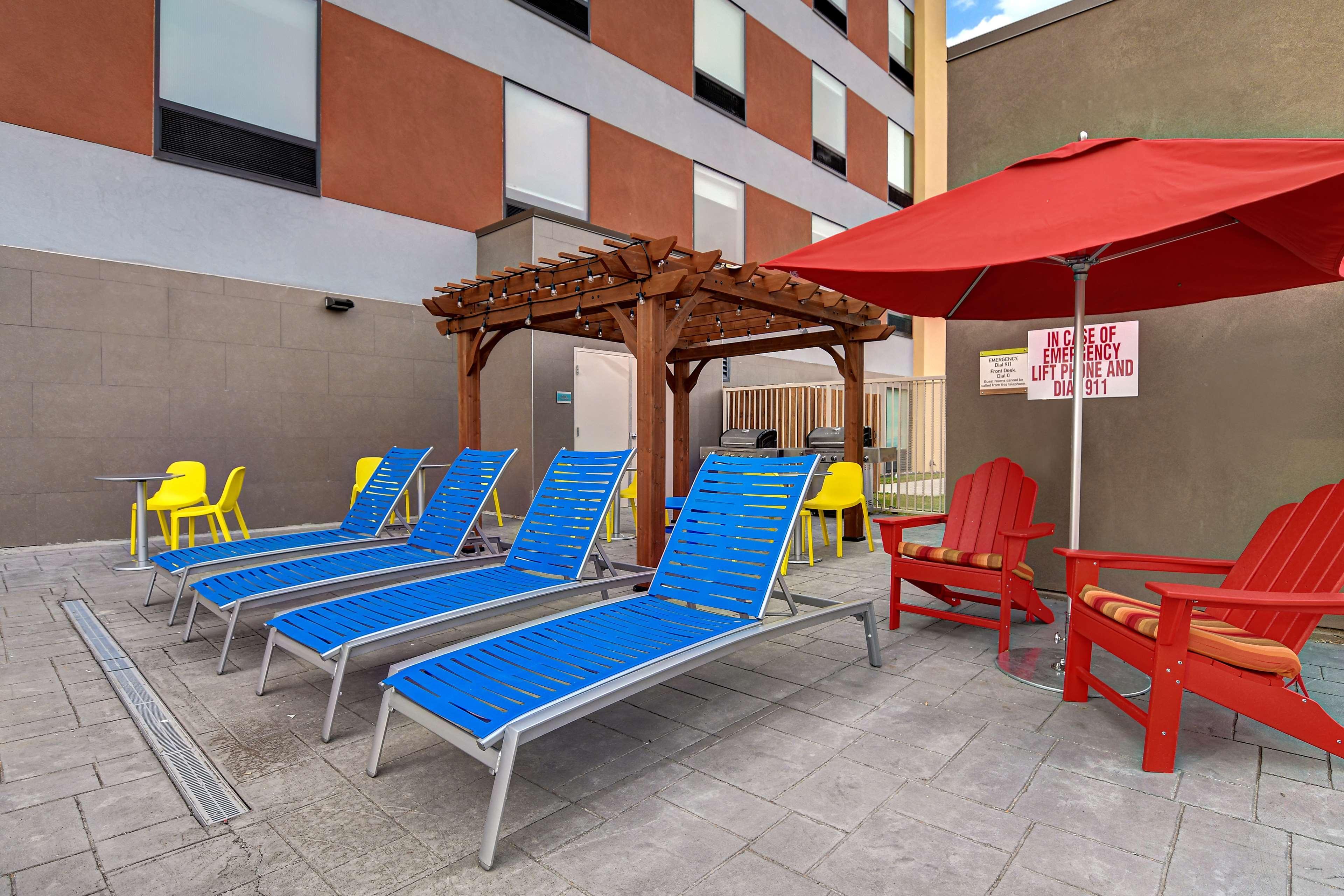 Hotel Home2 By Hilton North Hwy 75 3*