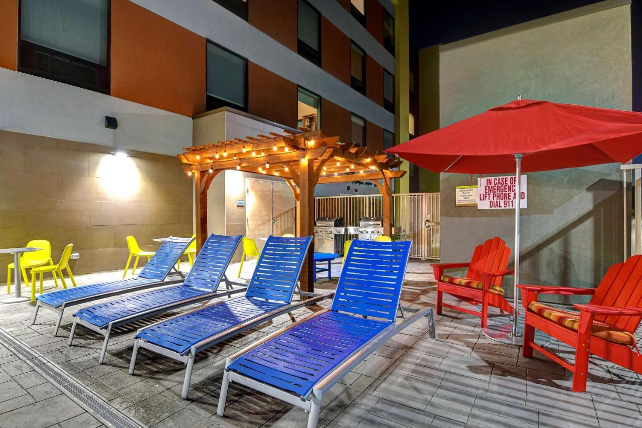 Hotel Home2 By Hilton North Hwy 75 Plano