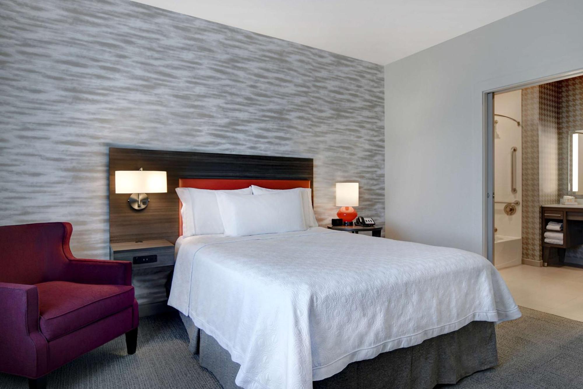 Home2 By Hilton North Hwy 75 Hotel