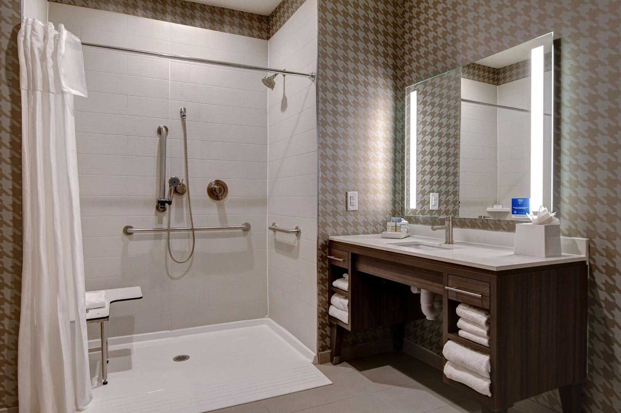 Home2 By Hilton North Hwy 75 3* Plano